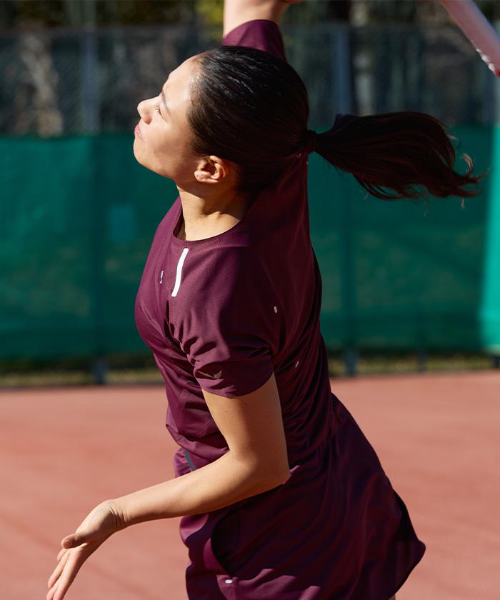 楽天デサント公式通販　楽天市場店【公式】ルコックスポルティフ le coq sportif Aile forme Gravite zero テニス ゲームシャツ レディース 女性吸汗速乾/ストレッチ/UV CUT（UPF15）/JTA公認 公式 試合 練習 シームレス 半袖シャツ Tシャツ ウェアトレーニング スポーツ ブランド LN5FHT00L 2025年秋冬モデル