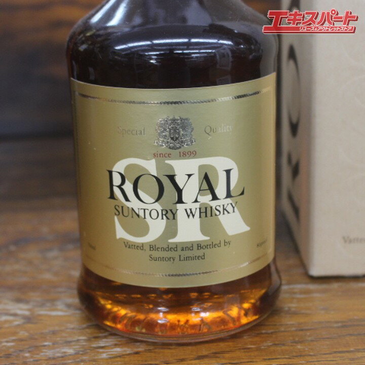 神奈川県/群馬県/埼玉県限定発送 サントリーローヤル エクストラスペシャル 丸瓶 ウイスキー特級 従価税表記 760ml 43度 辻堂店【中古】