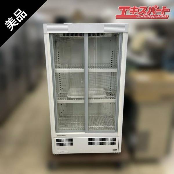商品説明※他ECサイト・店舗でも併売しているため、購入タイミングによりキャンセルさせていただく場合がございます。予めご了承ください。Panasonic/パナソニック 業務用 冷蔵ショーケース SMR-H129NC 255L 100V 2024年製 戸塚店メーカー：Panasonic型番：SMR-H129NC年式：2024年製外形寸法：W750×D450×H1395mm有効内容積:216L収容能力:大ビン 114本、中ビン 129本庫内温度：3℃〜10℃消費電力：単相100V　169／175W（50/60Hz）プラグ形状：2極差込み　7A　125V製品質量：74 kg【商品状態】動作確認済みです。使用感の少ない綺麗なお品物です。細かいキズや保管時の汚れがある場合がございます。 細かいことを気にされる方はご購入をお控えください。 【商品コード】O7930/142-042238-400注意事項写真・説明をよくご覧頂き、ご検討をお願いします。画像に写っている物のみです。写っていない物は付属しておりません。ご希望の方には領収書を発行いたしますので、ご購入後に宛名、但し書き等の記載事項を添えて領収書ご希望の旨お知らせください。発送詳細直接もお引取可能です。お引渡しは弊社指定の住所（神奈川県横浜市戸塚区東俣野町975-1 　 になりますのでご了承下さい。なお長期保管は承れませんので、購入後1週間程度の間にお支払いからお引取まで完了頂ける場合に限らせて頂きます。当社指定の運送会社でのお届けとなります。お届け方法のご指定は承っておりませんのでご了承下さい。※沖縄地方・離島への発送はできない可能性がございます。事前にご連絡くださいませ。発送の場合は以下のとおりです。配送日時指定は入金後1週間を目安に指定してください。※こちらの商品については地域によっては到着までお日にちを頂く場合がございます。尚、地域により発送や時間の指定ができない場合がありますので予めご了承ください。　 モニターの発色具合によって実際のものと色が異なる場合があります。 タイトルの中古ー未使用について 通常の新品販売と異なるルートから仕入れた新品や、一度販売されたものの、未開封のまま一度も利用されずに再販する商品となります 北海道・沖縄県・離島への配送について 一部の商品に関しまして、北海道・沖縄県・離島への配送をお受けできない場合がございます。 誠に恐れ入りますが、当店にてご注文確認後にご連絡させていただき、ご注文はキャンセルとさせていただきます。