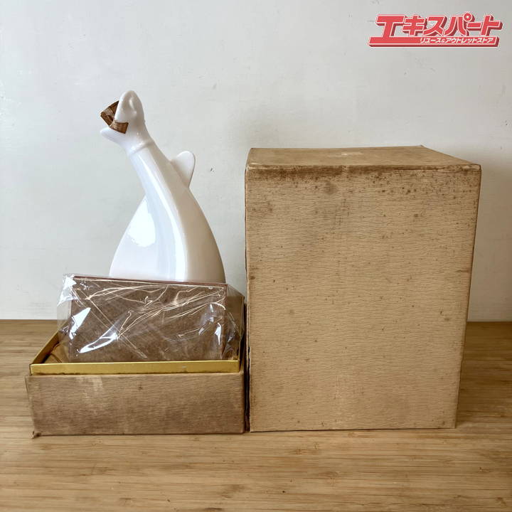 【未開栓品】 500ml ウイスキー 三楽オーシャン '89 巳の干支ボトル 三枝惣太郎 箱付き 配送地域限定（神奈川/埼玉/群馬） ミスマ店【中古】