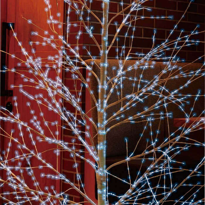 ホワイトブランチファイバーツリー H210cm 1本オーナメントの付いていない、シンプルな白い枝に光を通す素材(光ファイバー)を使用したツリー。クリアなLED光に浮かぶ白の枝が美しく幻想的！クリスマスツリー 210cm おしゃれ 北欧 大型 led ファイバーツリー