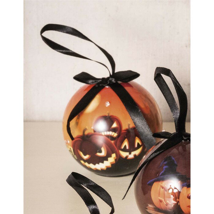 LEDハロウィンボール オレンジ 1個ツリーに飾り付けて、ハロウィン気分を盛り上げます。オレンジのボールにかぼちゃ等が描かれており店舗のハロウィン装飾にぴったりです。ハロウィン 装飾 飾り ツリー オーナメント LEDライト
