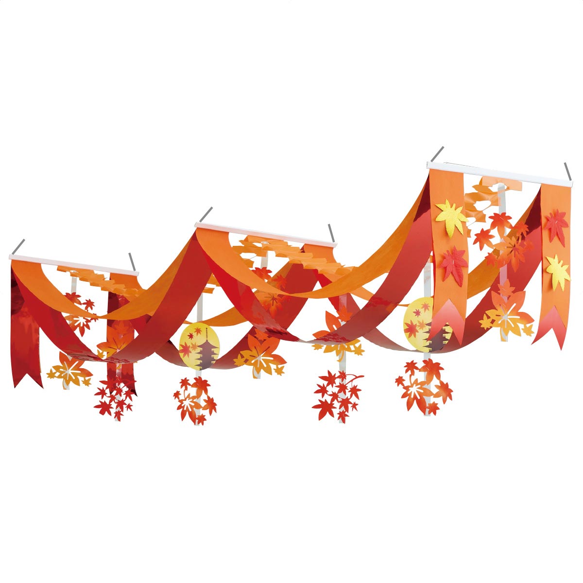 夕暮れ紅葉デラックスペナント 1枚天井飾りに人気の紅葉のペナントです。天井から吊るして、手軽に秋色空間が完成します。シーズンが終わると折りたたんでコンパクトに収納できます。送料無料 プリーツハンガー 装飾 吊り下げ ディスプレイ 天井飾り 秋