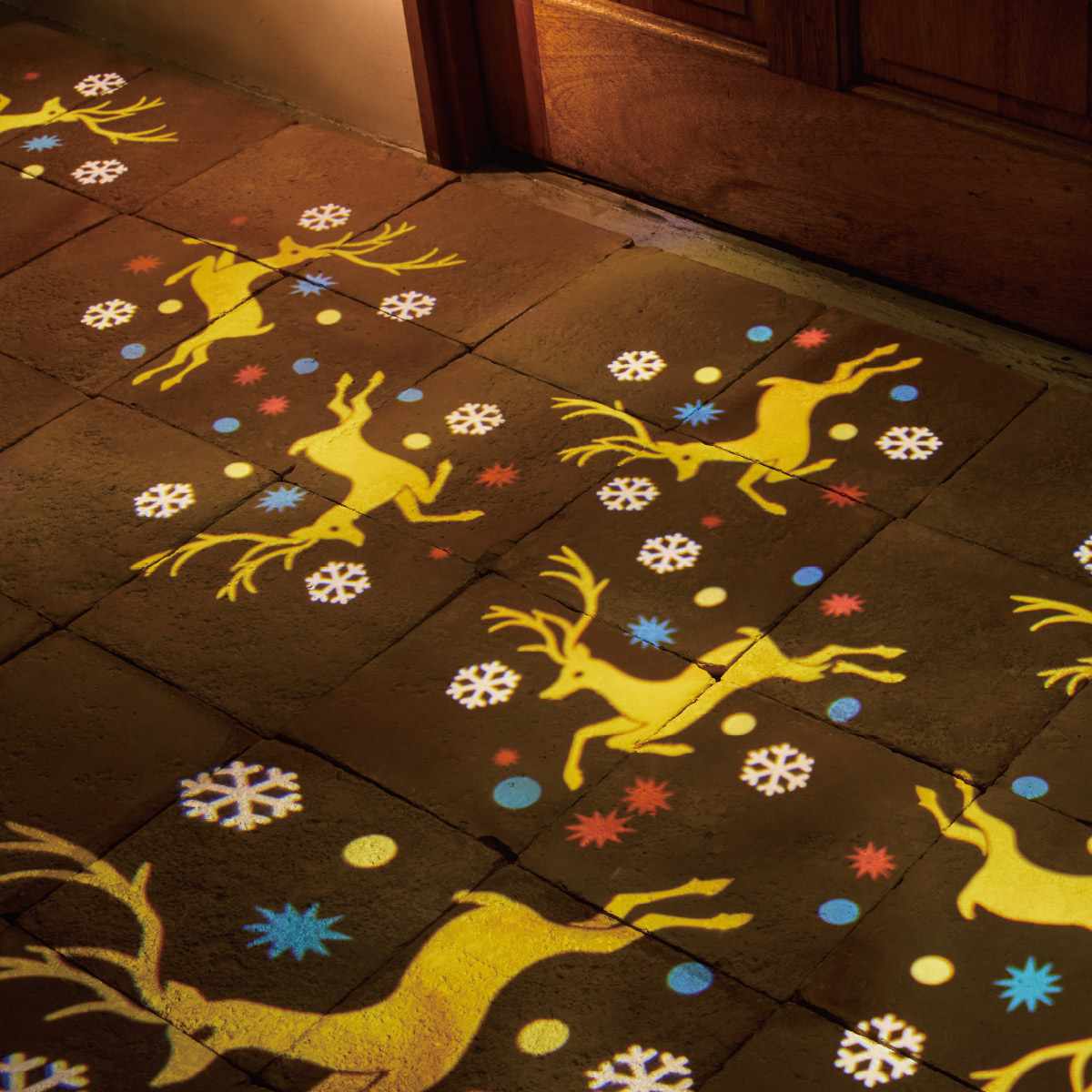 【5%OFFクーポン有り！ブラックフライデー期間中♪】LEDハンギングプロジェクターストリングライト レインディア 1セットプロジェクターライト 投影ライト 投影ランプ イルミネーション ライト パーティ トナカイ クリスマス