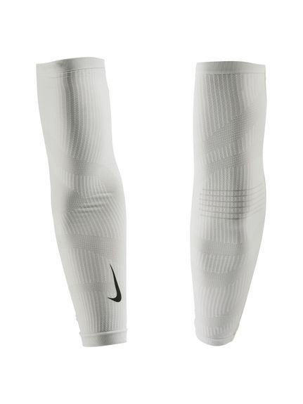 ナイキ NIKE ナイキ ゾーンド アームスリーブス ランニング アームカバー ユニセックス