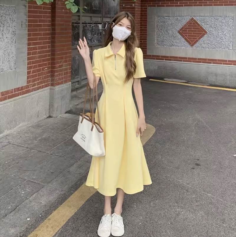 半 ハーフジップアップ レギュラーカラー フレアスリーブ ボックスプリーツ かわいい 大人可愛い きれいめ