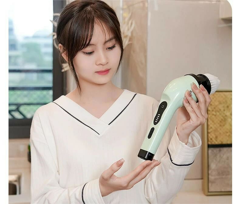 バスポリッシャー 5点 手持ち式 防水 軽量 USB充電式 大容量電池 四種類の多機能ブラシ付 操作便利