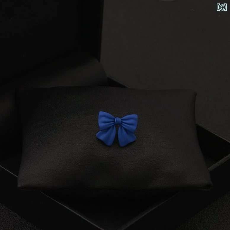 ストア石丸のリリース 襟 かわいい 韓国 襟ピン バックル 小さい 蝶 ハイエンド 大人かわいい おしゃれ ブローチ アクセサリー｜アングル3