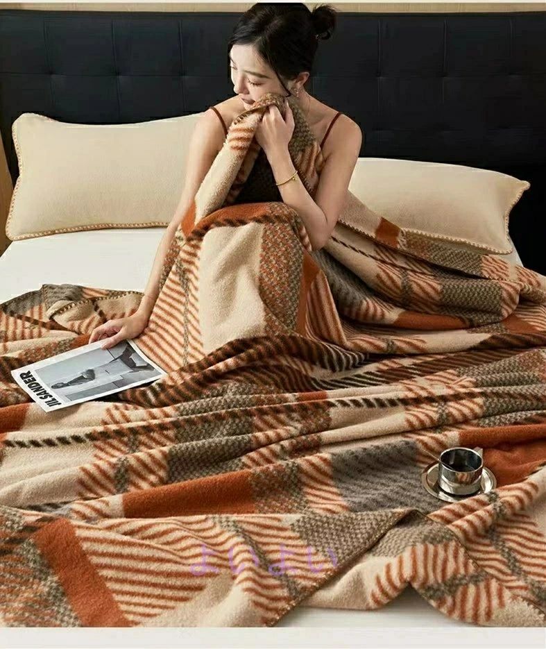 秋冬毛布 軽量 掛け布団 チェック ひざ掛け ダブル 大判 OK 洗濯機 寝具 秋冬 タオルケット フランネル..