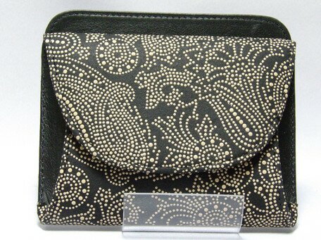 財布 印伝 小銭入れ コンパクト BOX型小銭入付半札入 印伝ペイズリー柄 男性でもお使い頂けます プレゼント クリスマス 母の日 福財布 贈り物 白 ペイズリー柄 ★送料無料★