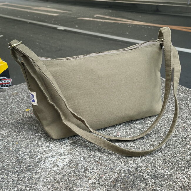 樂天商城 - バッグ WASABI ワサビ STAND SHOULDER POUCH OliveGreen ショルダーバッグ ポーチ メンズ レディース