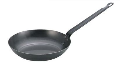 【2160円以上送料無料】アカオアルミ 鉄黒皮フライパン 30cm