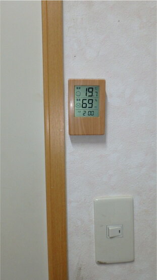 メール便 クレセル 木目調 時計付きデジタル温湿度計 Grain グラン CR-2700 暑さ対策 熱中症 インフルエンザ 風邪 対策 予防 温度計 湿度計 スタンド マグネット デジタル 大画面 高精度 [2]