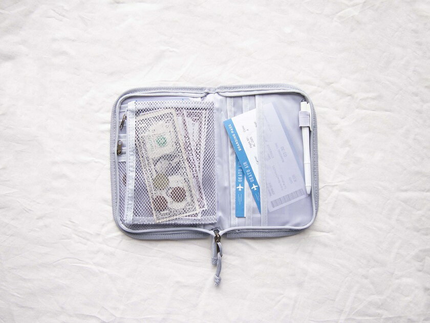 【メール便送料無料】オカトー NOOK パスポートケース グレー