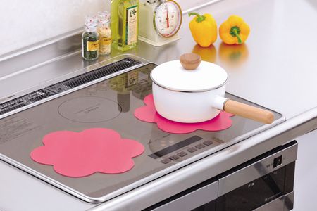 【2160円以上送料無料】 パール金属 IHクッキングヒーター用 プロレクトシート フラワー グリーン HB-1497 IH コンロ 調理 キッチン用品 傷防止 お手入れ楽々 簡単 置くだけ シンプル 可愛い おしゃれ 花 インテリア