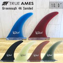 TRUE AMES Greenough 4A Sanded 10.0" このフィンが最も象徴的で機能的で汎用性の高いシングルフィンである理由、それは自由自在な操作性にあります。 Greenough 4-Aは40年近くにわたり、今でも最も人気のあるシングルフィンデザインです。 真にバランスのとれたフィン...先細で適度に柔軟な先端と組み合わされた完全なベースは、底からしっかりした量のドライブを提供し、アークターンを通じて鋭い応答性を提供します。 4-Aは、スピードの生成とポケットでのサーフィンの両方の時間のために設計されており、必要なときに保持し、適切なときにリリースするフィンです。 【George Greenough (ジョージ・グリノウ）】 常に斬新さを極めていたジョージ・グリノウは、ニーボードを用いて波のフェイスラインを描き革命的な衝撃を与えた。 しかもそれはまだ直進的な波乗りが支流の1960年代の出来事だ。 魚の尾ひれからインスパイアされたとされるジョージ・グリノウを代表とするテンプレート「GREENOUGH 4A」は、マニューバビリティと安定性を両立させた現在も多くのサーファーから支持される時代を超えたデザイン。 ※仕上げはSANDED FINISHになります。 ■カラー： BLACK(ブラック) CLEAR(クリアー) SMOKE(グレー) KELP(ブラウン) TINT BLUE(クリアーブルー) TINT RED(クリアーレッド) ■サイズ：10.0" ※US規格の商品になりますので、予告なくデザイン変更される場合がございます。予めご了承下さい。 ※こちらの商品は小型宅配便での発送となります。 ※クレジットカード/銀行振り込みなど、15時までに決済完了の場合は即日発送！(※15時以降の決済確認は翌日以降ご入金確認後の発送） ○デザイン等、予告なしに変更となる場合があります。ご了承ください。 ○掲載商品の色は、できる限り現品と同じになるよう努めておりますが、ご使用のパソコン環境により多少色合いが異なる場合がございます。著しい色の相違は御座いませんのでご安心ください。 ○お急ぎのお客様は、ご確認していただく事をお勧め致します。