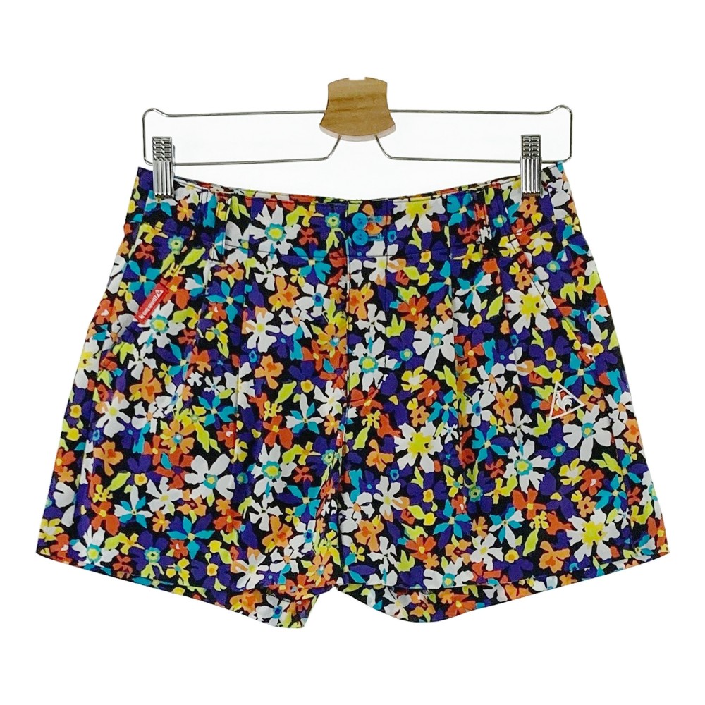 LECOQ GOLF ルコックゴルフ ショートパンツ 花 総柄 ブラック系 9 【中古】ゴルフウェア レディース