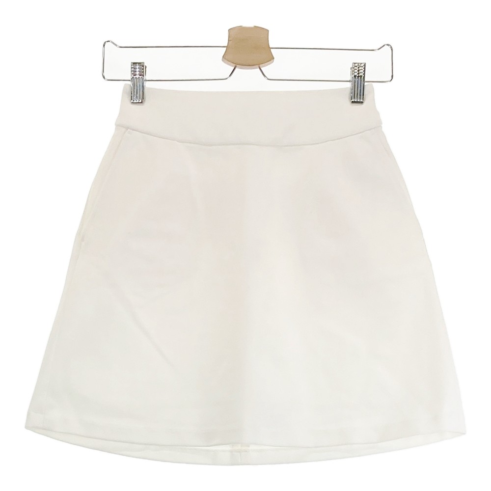 23区GOLF ニジュウサンクゴルフ 裏地付 スカート ホワイト系 58 【中古】ゴルフウェア レディース