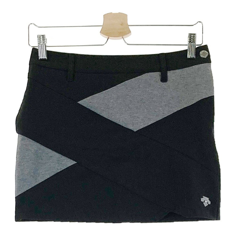 DESCENTE GOLF デサントゴルフ ストレッチスカート ブラック系 61/S 【中古】ゴルフウェア レディース