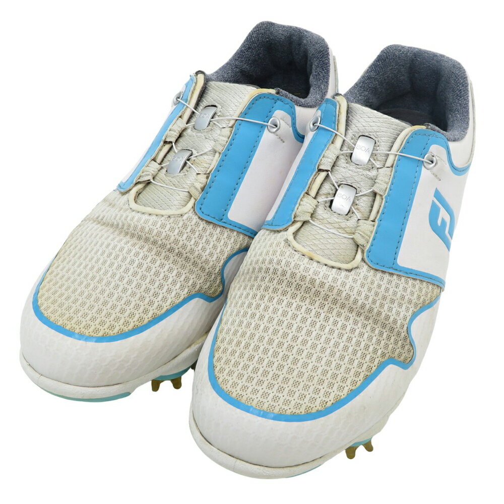 商品管理番号 240101063817 ブランド FOOT JOY フットジョイ アイテム FJ SPORT TF BOA ゴルフシューズ モデル・品番 96207J 表記サイズ 23cm 実寸 アウトソール全長：26cm / アウトソール最大幅：8.5cm 素材 写真をご参照ください。 状態 B 汚れが見受けられます 付属品 状態評価ランク 説明 N 新品同様の商品 S 未使用 A 未使用に近い A- 目立った傷や汚れなし B やや傷や汚れあり B- 傷や汚れあり C 使用感または目立つ傷や汚れがある商品 D ジャンク品　