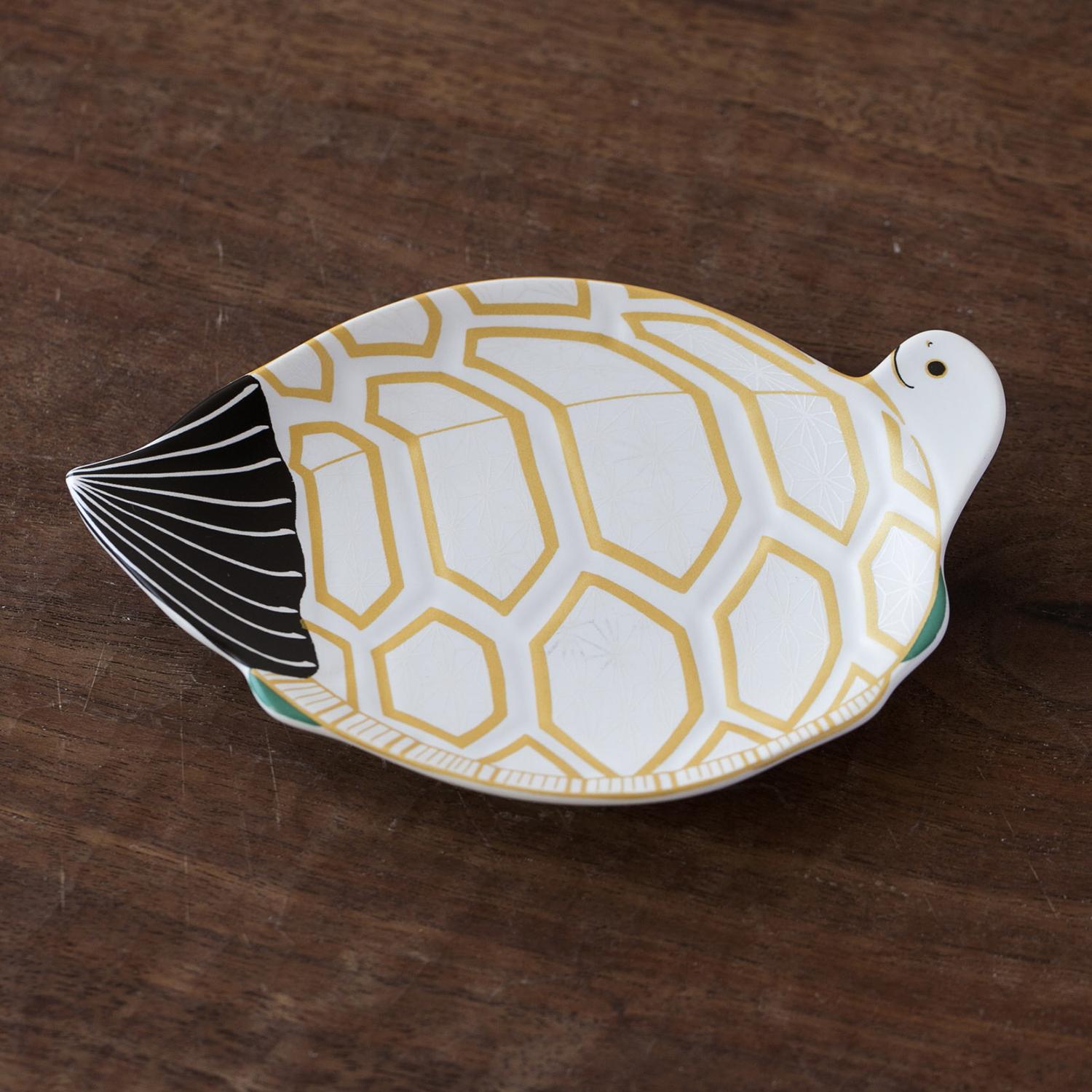 幸楽窯 錦雪衣菱模様 亀型銘々皿のサムネイル