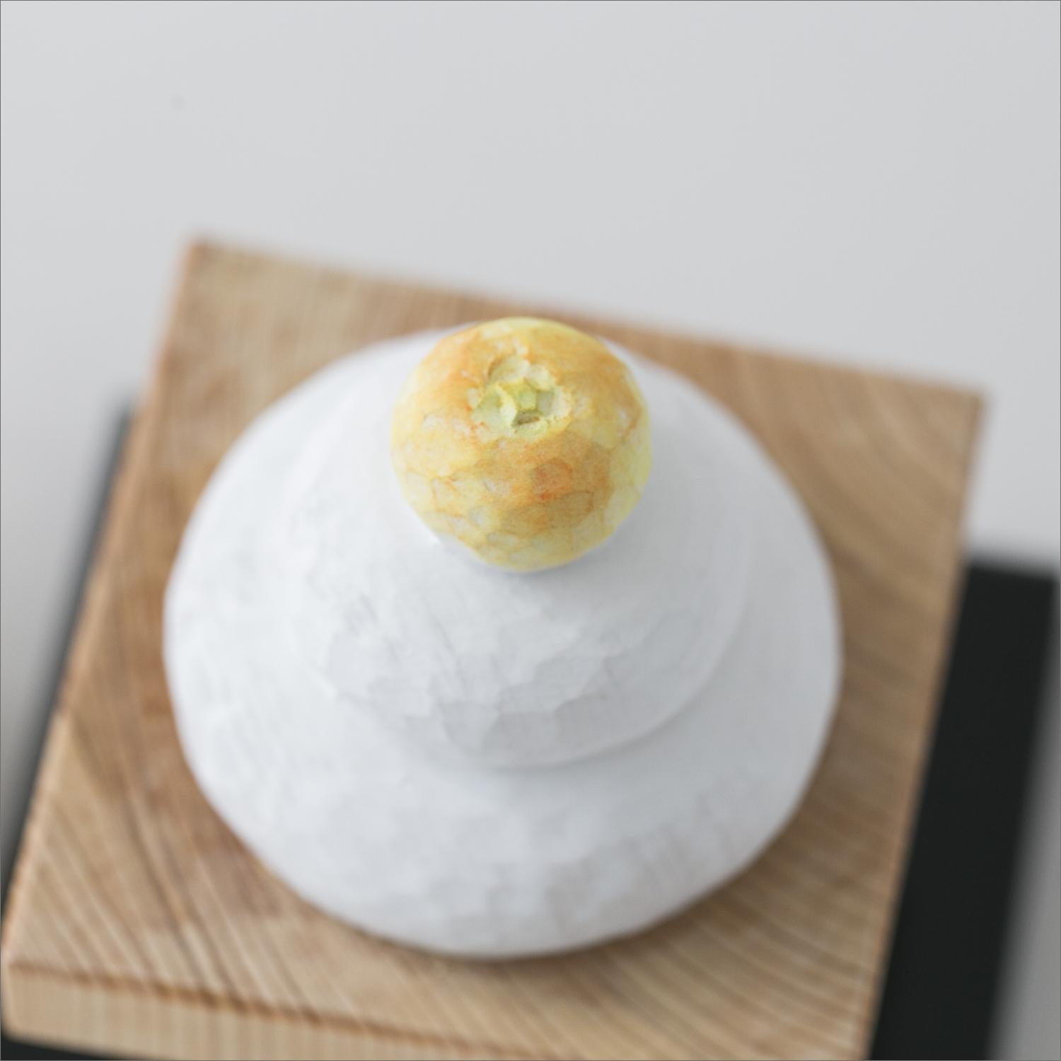 彫刻 鏡餅 木製 ひのき ヒノキ 檜 桧 オブジェ 北欧 置物 おしゃれ かわいい 置き物 インテリア 正月 正月飾り/ 鈴木彫刻所/鏡餅 M