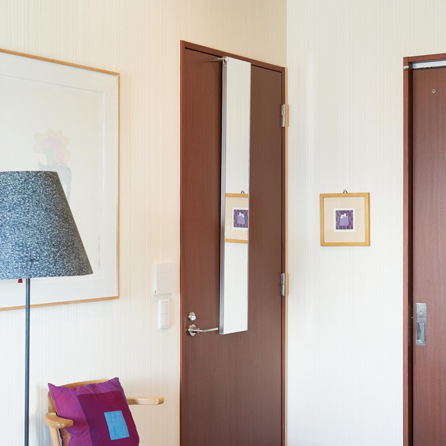 割れない軽量ミラー リフェクス ドア掛け シャンパンゴールド [2]