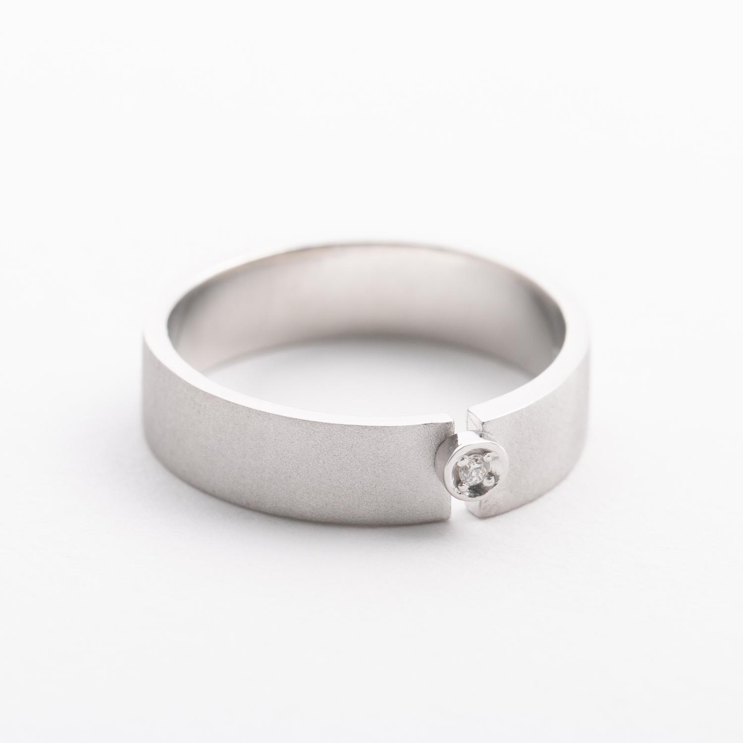 LISRIQUE/point ring  silver