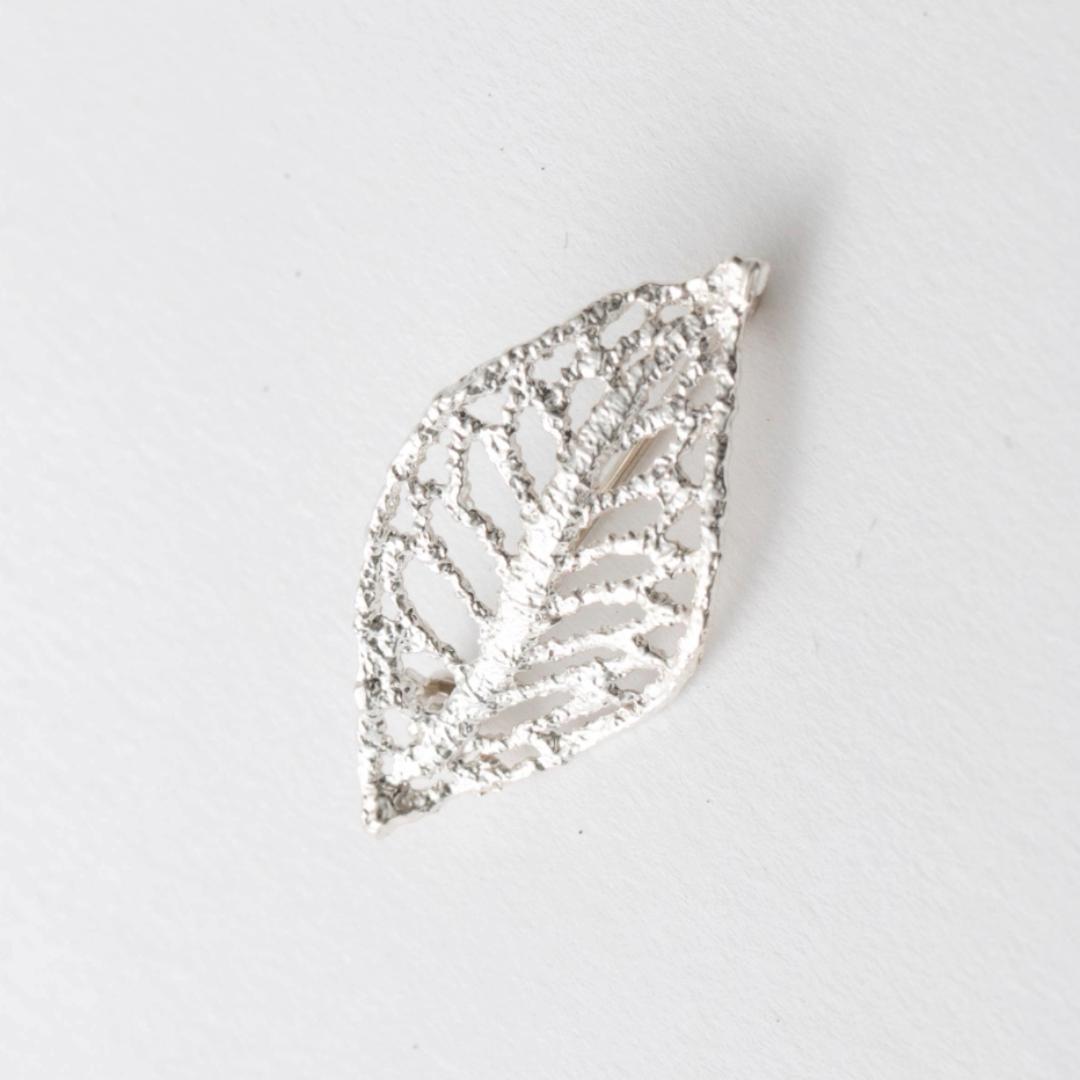 ichinose naomi/u[` leaf