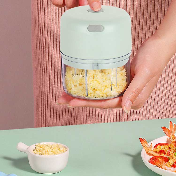 エスティ商事のコードレス 大根おろし器 ミキサー 一人暮らし フードプロセッサー 充電式 みじん切り 電動 大根おろし 離乳食 介護食 ブレンダー ステ｜アングル2