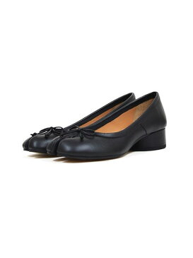 【定価107,800円(税込)】Maison Margiela メゾン マルジェラ 着こなしをクラスアップさせてくれる1足!発売以来人気を誇るTabiシリーズのレザーバレリーナパンプス 3cmヒール 靴 シューズ ブラック タビ 足袋 S58WZ0044 35 36 37 38 39 40 41 レディース