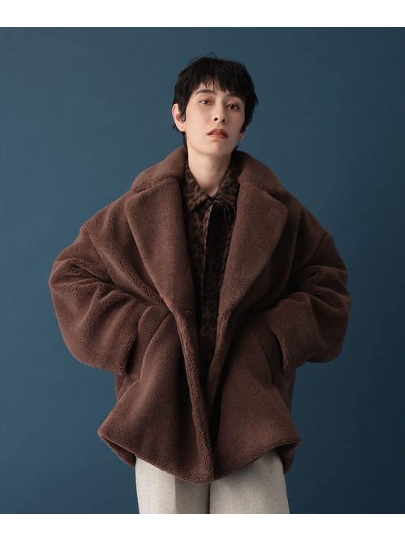 Rakuten - 《ウタオ》ボアショートコート Utao: スタディオクリップ ジャケット・アウター ピーコート ブラウン ベージュ【送料無料】[Rakuten Fashion]
