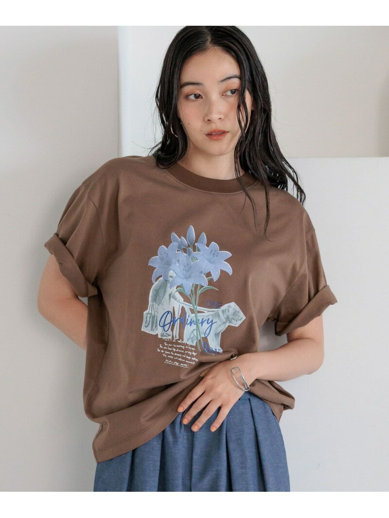 乐天商城 - 【daily CLIP】フラワーコラージュミドルTシャツ daily CLIP スタディオクリップ トップス カットソー・Tシャツ グレー ブラウン【送料無料】[Rakuten Fashion]