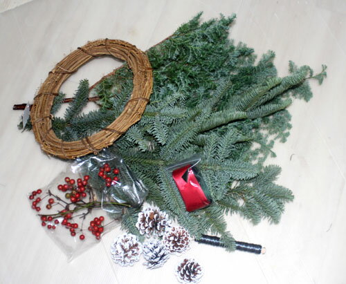 モミの木とヒムロスギのクリスマスリースキット