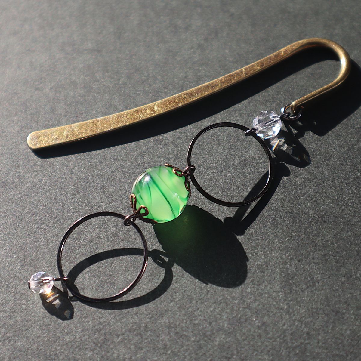 ブックマーク かんざし とんぼ玉 ヴィンテージ スワロフスキー グリーン