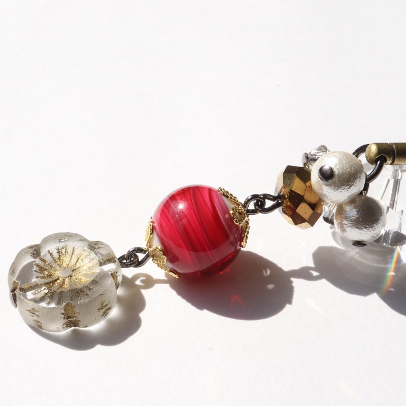 かんざし 一本 とんぼ玉とチェコビーズの髪飾り レッド 赤