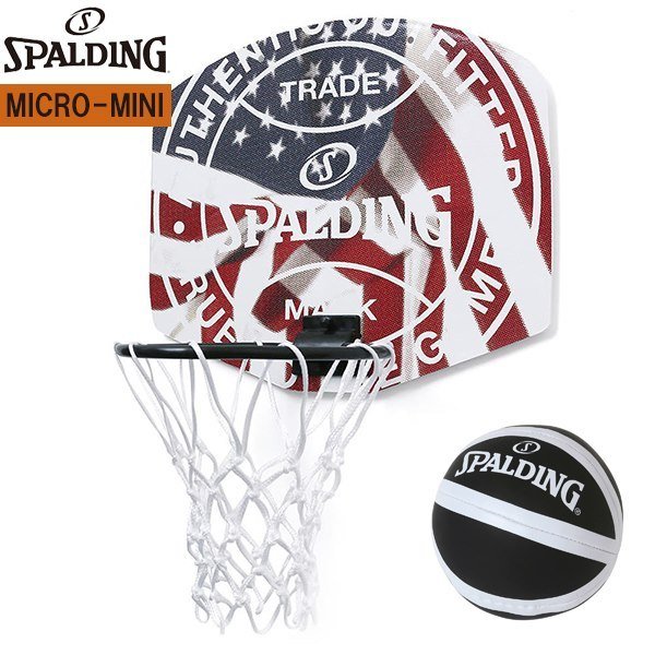 SPALDING スポルディング トレードマーク マイクロミニ バスケ バスケットゴール 壁掛け 79-016J室内で遊べるミニバスケ！●商品説明:ボード部分にはスポルディングのクラシカルなロゴとアメリカ国旗をデザインが描かれているマイクロミニ。ちょっとした気分転換や、インテリアとしても！壁やドアに取り付けて遊べます。ボールも柔らかい素材なんで、小さなお子様でも安心です。こちらの商品は基本的にご注文後の取り寄せとしております。商品発送まで2-4営業日いただきますので、あらかじめご了解ください。●カラー:星条旗カラー●サイズ:ワンサイズ（ボードサイズ：W26.5cm x H24cm、リングサイズ：直径約16cm、ミニボールサイズ：直径10cm）●素材: