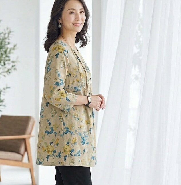 大人ナチュラル 麻綿素材 タックデザイン 花柄プリントチュニック （M）ベージュ系...