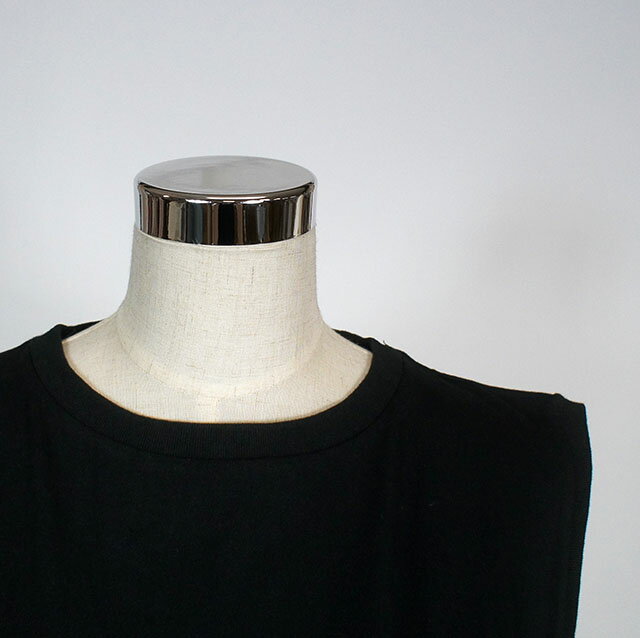 大人気スポーツブランド ワンポイント刺しゅう Iラインワンピース Tシャツワンピ（L・XL）ブラック【春夏】