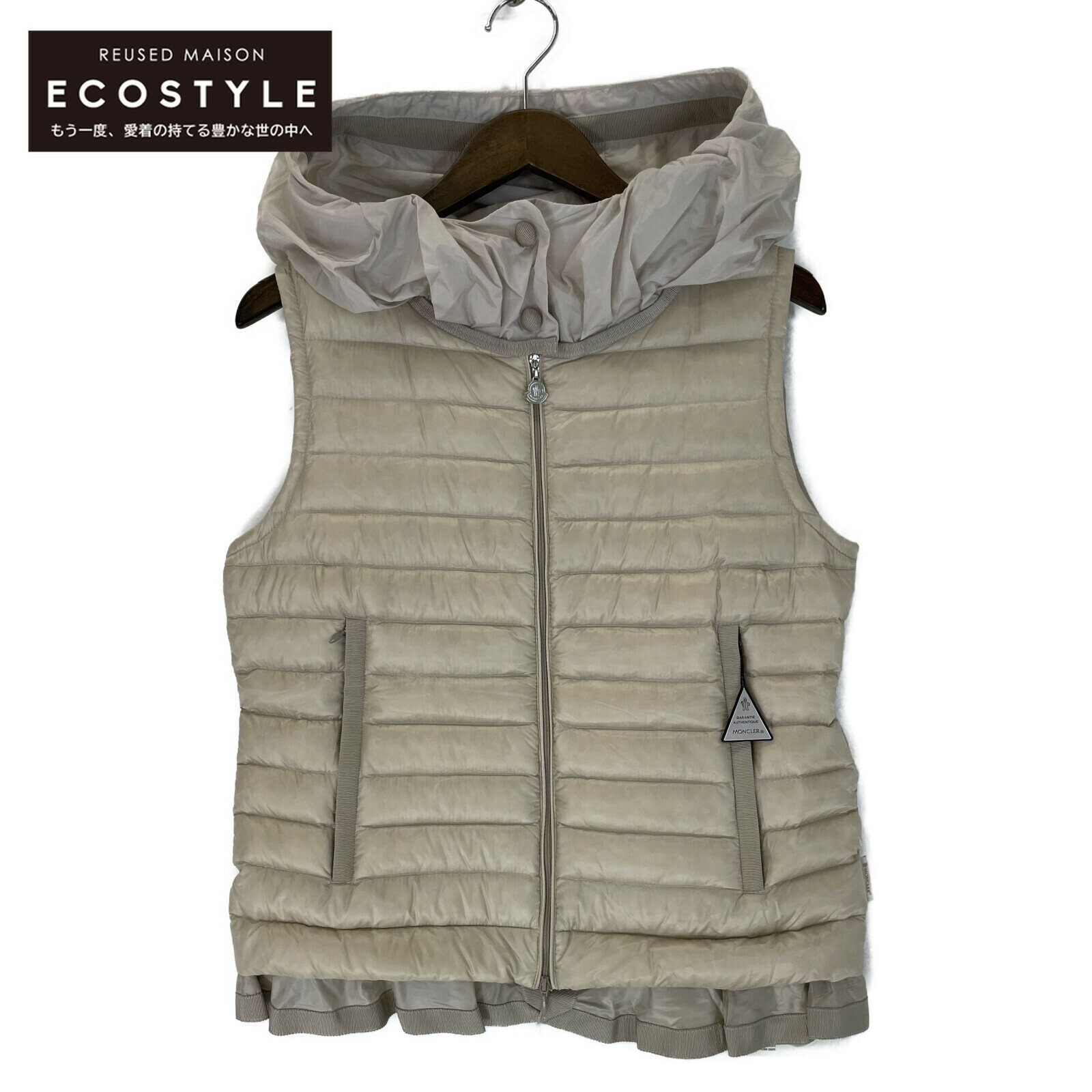 MONCLER N[ 13N AC{[ LUCILA GILET _ExXg xXg 1 AC{[ fB[X yÁz