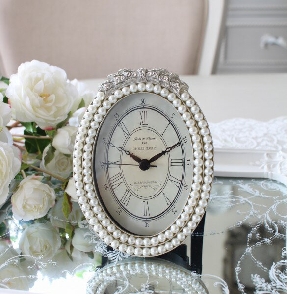 置き時計 置き時計 リボンパール オーバル テーブルクロック 置時計 かわいい ギフト 楕円形 姫系 リボンモチーフ アンティーク風 角度調整可 ミニ時計