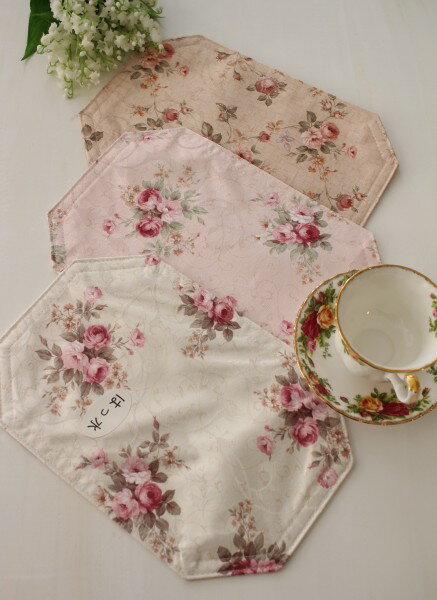 ティーマット ドイリー はっ水 可愛い エレガントローズ 薔薇柄 ピンク アイボリー お茶用 ジャガード 布製マット