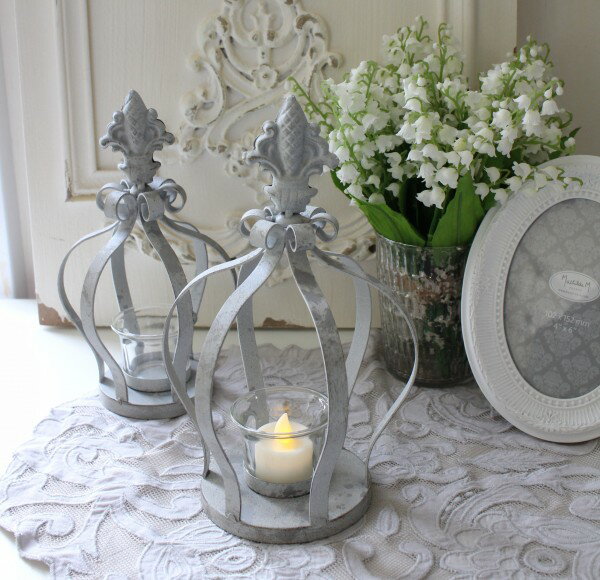 キャンドルホルダー マチルドエム フランス ティーキャンドルホルダー ユリ紋章 L (545) ティーキャンドル キャンドルスタンド 可愛い マチルドM Mathilde M. シャビーシック アンティーク風 輸入雑貨 アンティーク 雑貨 姫系 おしゃれのサムネイル