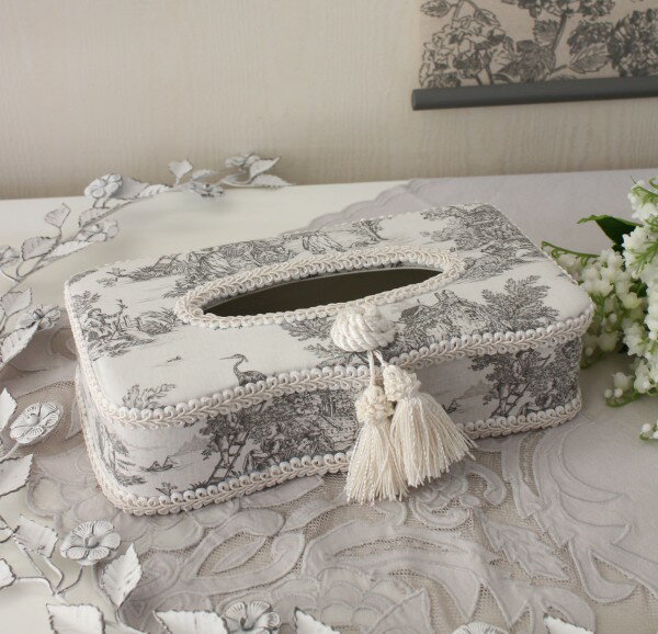 ティッシュボックス ティッシュカバー ジェニファーテイラー トワルドジュイ （ホワイト×グレー151）ジュイ柄 カルトナージュ 洋風 かわいい おしゃれ アンティーク シャビーシック フランスのサムネイル