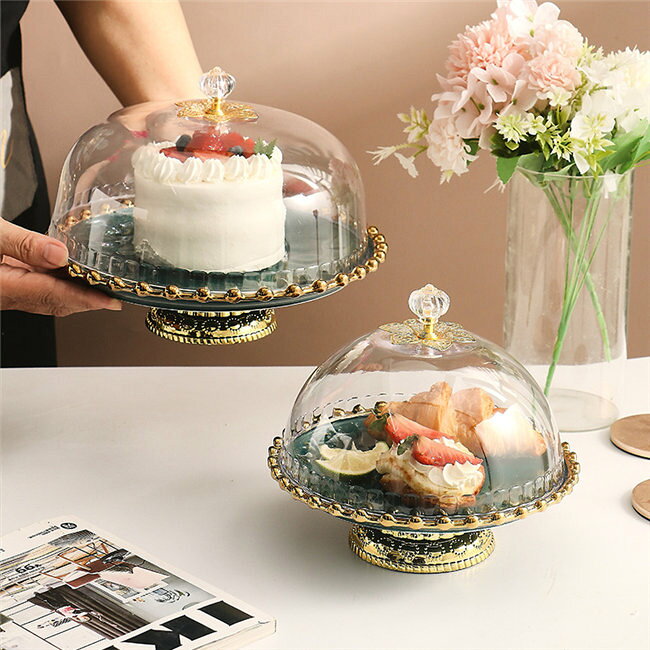 直径20/24.5CM ケーキスタンド 蓋付き グリーン/ホワイト グッチーニ 食器 デザイン雑貨 テーブルウェア 店舗 キッチン雑貨 イタリア ギフト お祝い 贈り物 ケーキカバー ケーキドーム プレート　デザートプレート お菓子 ドルチェ フルーツ 1段 皿 メーカー希望小売価格はメーカーサイトに基づいて掲載しています