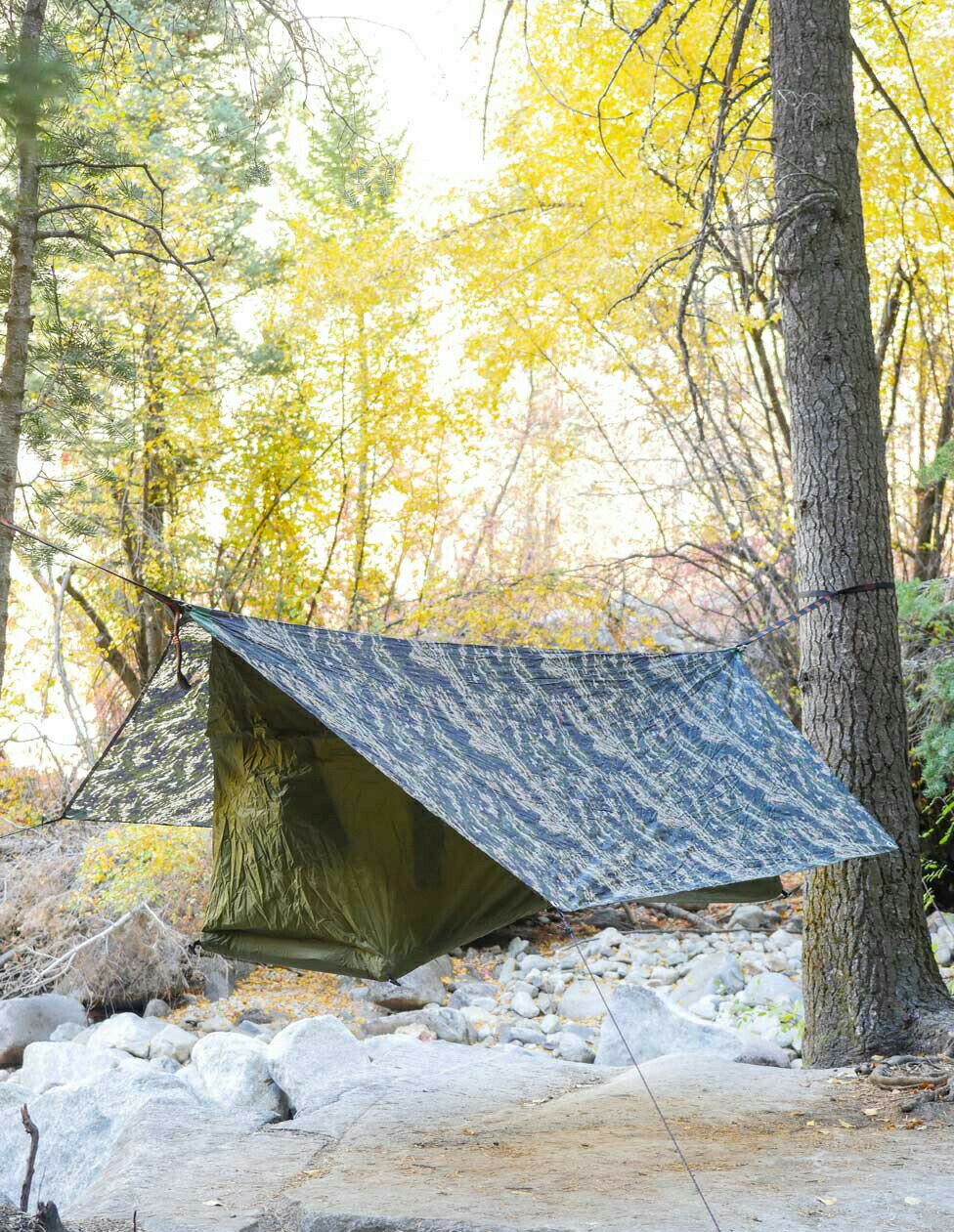 【日本唯一の正規代理店】 ヘブンテント Haven Tent Camo フォレストカモ カモ柄 キャンプ ハンモック 屋外 ハンモックテント 蚊帳 ソロキャンプ hammock キャンプ テント アウトドア キャンプ用品 ハンモック テント haventents 一人用テント