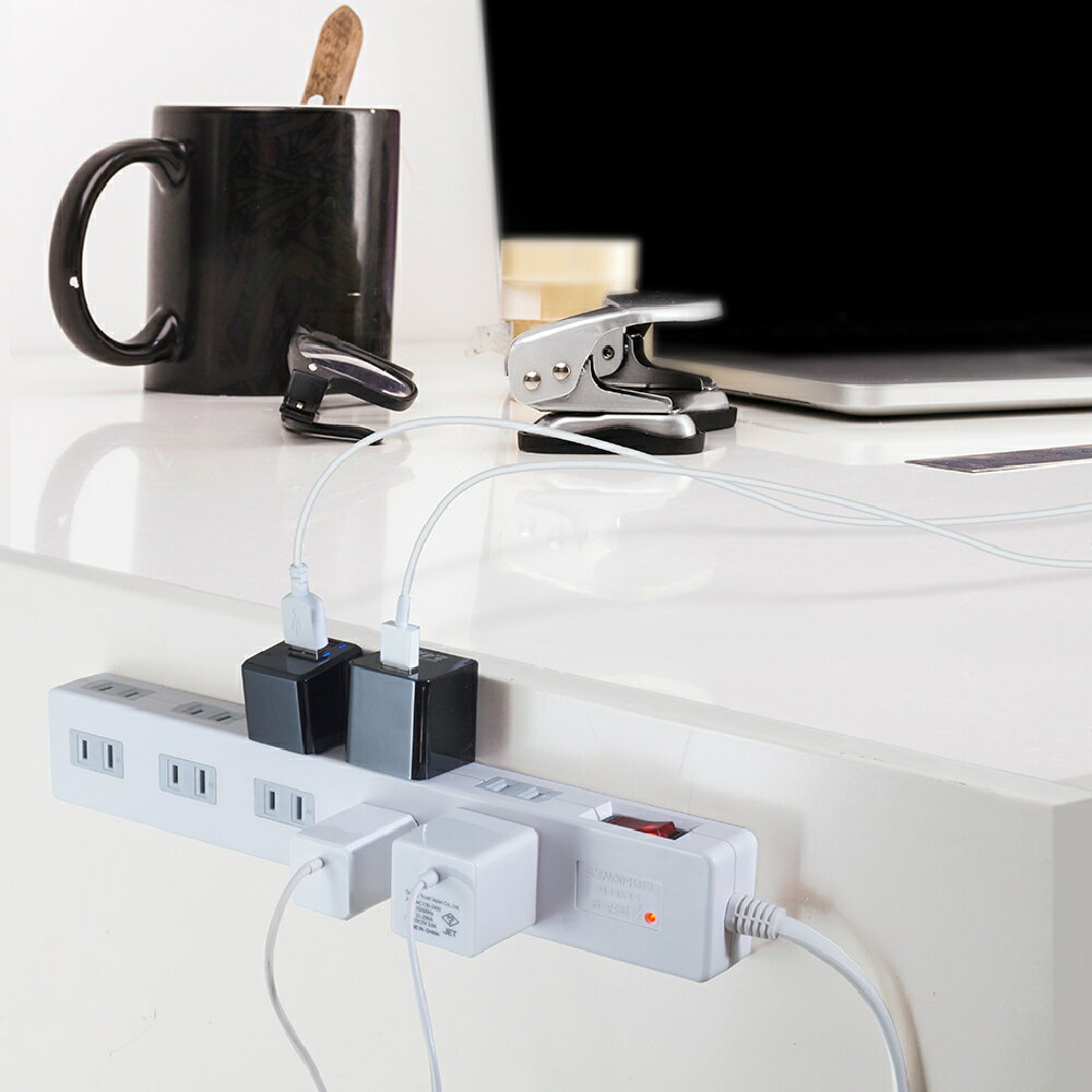 【送料無料・ランキング上位商品】STYLED(スタイルド)マグネット付電源タップコンセント10口2m雷ガード・ブレカーリセット・一括集中スイッチテレワークタコ足配線コンセントタップ延長コードホワイトSTP10W-2