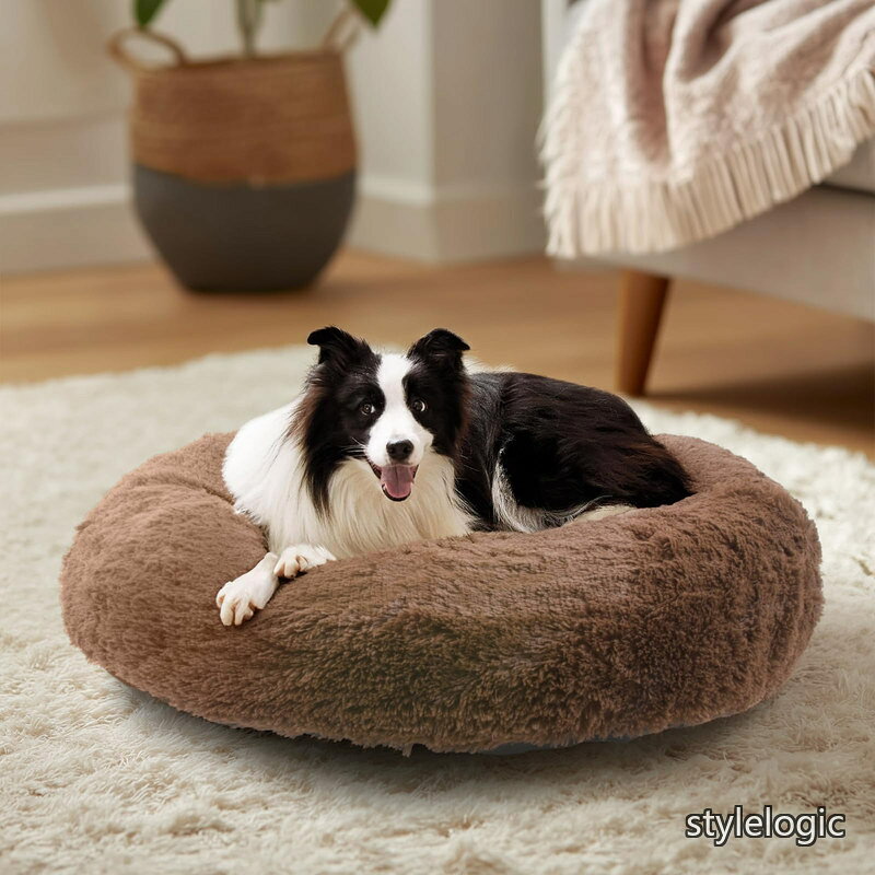 Rakuten - 【送料無料】犬ベッド猫ベッド ペットベッド 秋冬用 ふわふわ 丸型 クッション ドーナツペットベッド ラウンド型 ぐっすり眠る 中大猫用 中大型犬用 もこもこ 暖かい 滑り止め付き 冷房対策 防寒 寒さ対策 洗濯機洗い可 取り外し可能なカバー 直径約91cm ブラウン