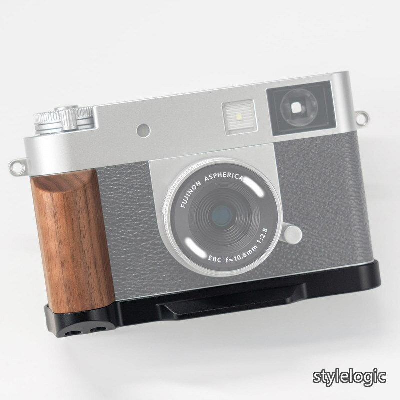 Rakuten - 【送料無料】高級実木 カメラグリップ 、対応 FUJIFILM FUJI 富士 X half X-HF1 カメラ 、 専用 L型クイックリリース プレート 職人手作り プレミアムレトロ天然 木製ハンドル (クルミ黒板)