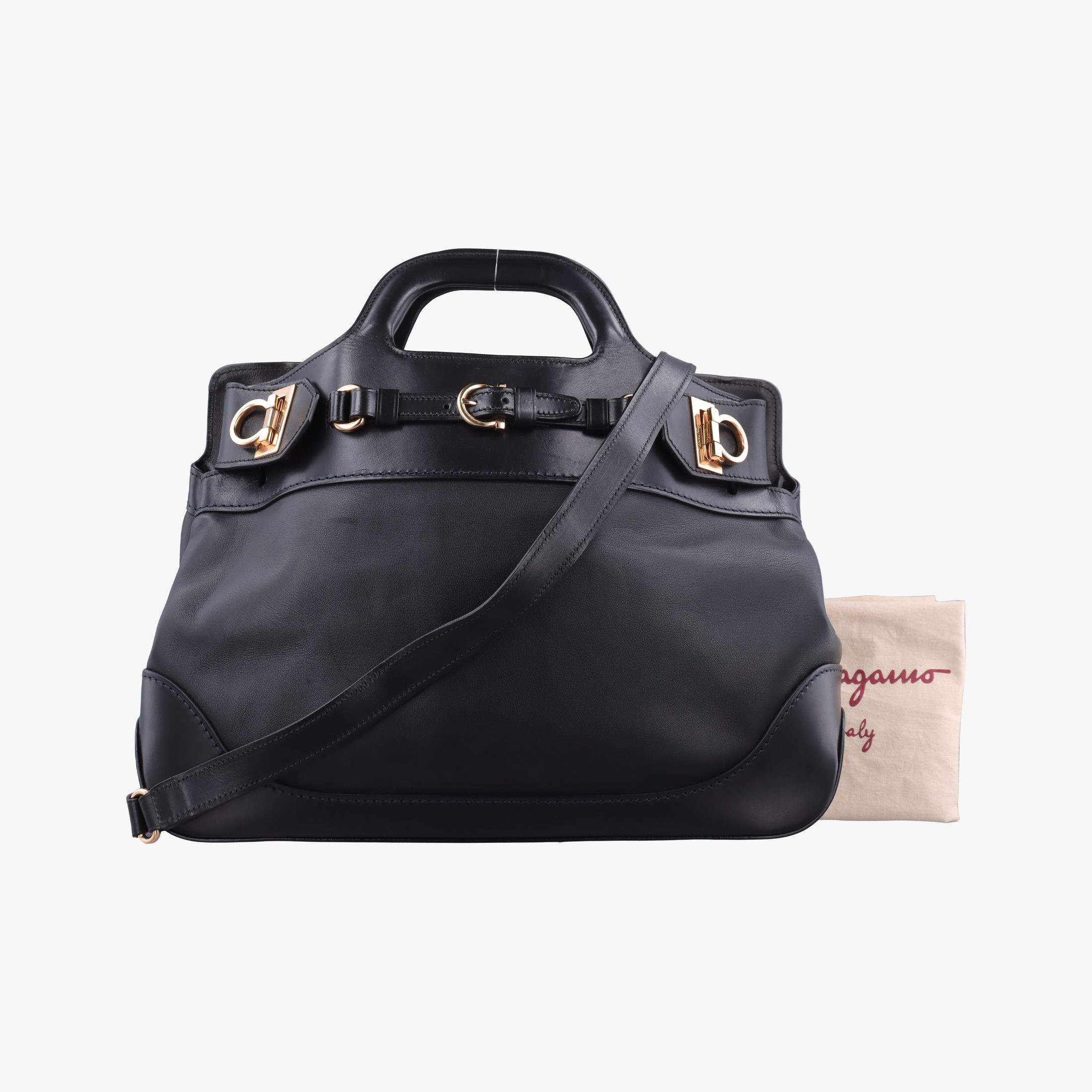 フェラガモFerragamoワンダ ブラック レザー DH-21 C245